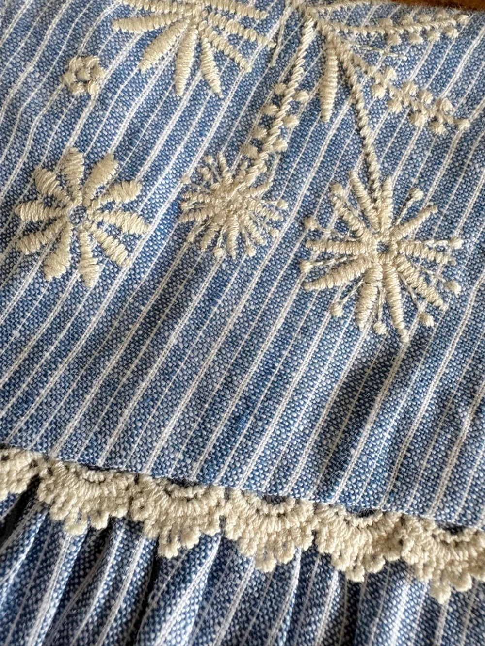 NEW Louise Misha Women’s Sleeveless Duna Blouse Blue Linen Stripes 36 Small S - Picture 10 of 16